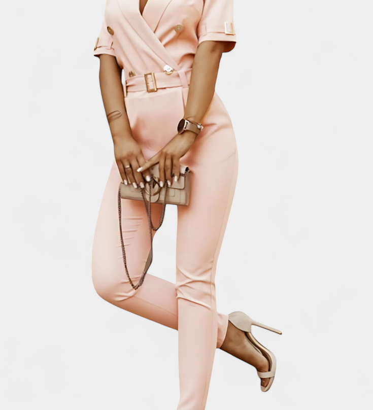 Vivienne Mono s Elegancí Bez Námahy