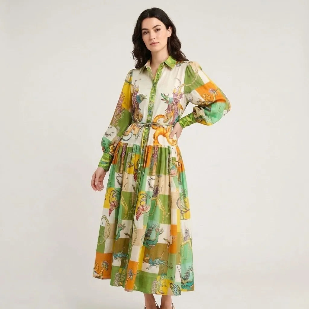 Vestido midi fluido com estampado artístico | Corte cintado | Elegância criativa