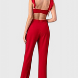 Chantal Mono s Výstřihem a Volány