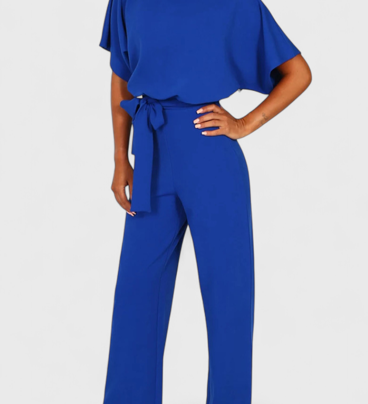 Evie Mono Chic s Plynulou Siluetou