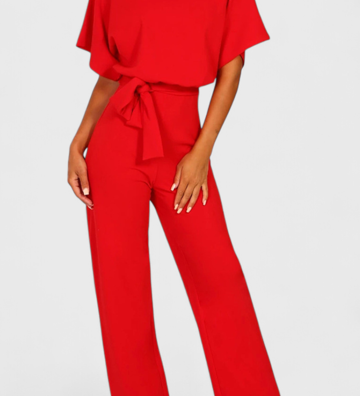 Evie Mono Chic s Plynulou Siluetou