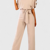 Evie Mono Chic s Plynulou Siluetou