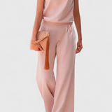 Winnie Mono Minimalistický s Širokými Nohavicemi