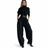 Doris Mono s Vysokým Límcem