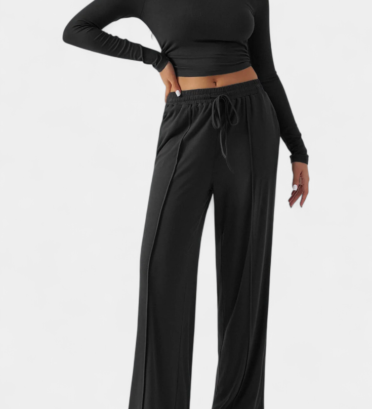 Celaena Sada 2 Kousků s Kulatým Výstřihem