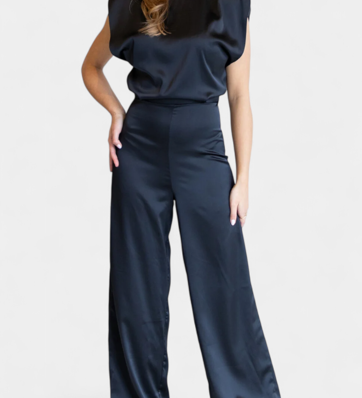 Francis Mono Bez Záda s Plynulým Střihem